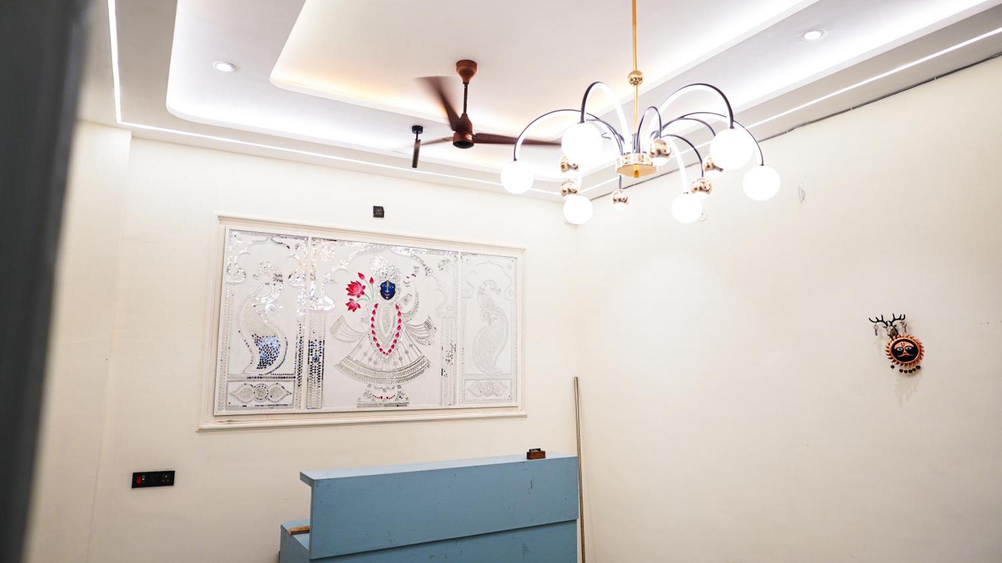 Mangalmay Kashi Near Kashi Vishwanath Nd Ganga Ghat Guest house
